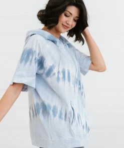 Trendsi Watching Clouds Tie-Dye Short-Sleeved Hoodie 17 Trendsi Watching Clouds Tie-Dye Short-Sleeved Hoodie