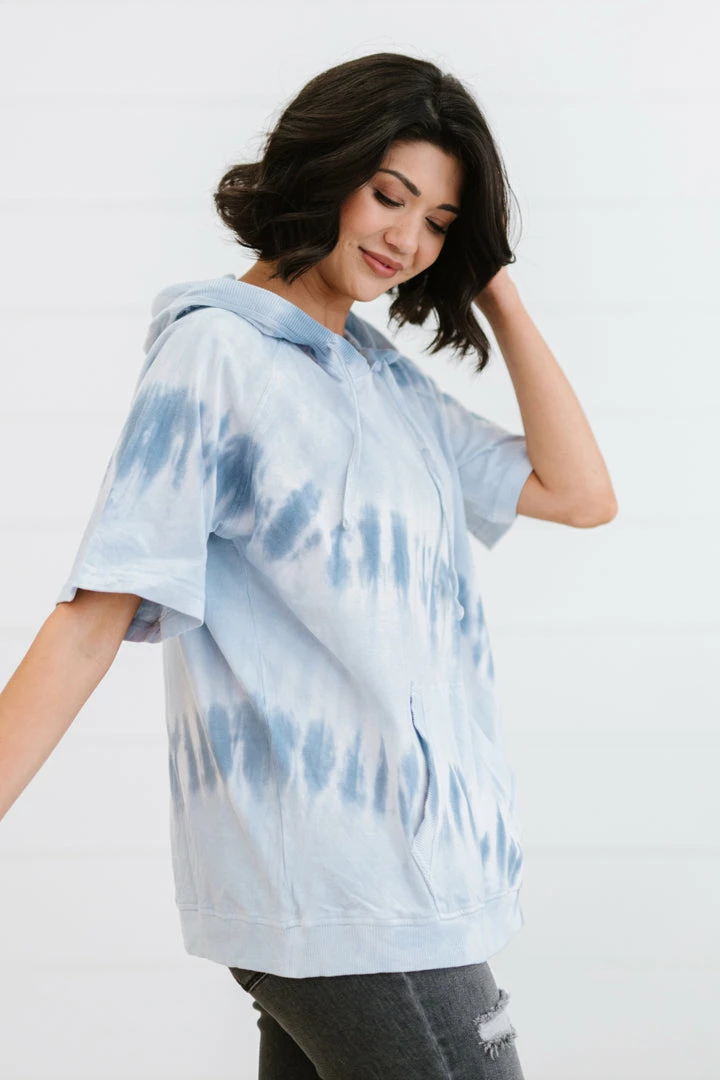 Trendsi Watching Clouds Tie-Dye Short-Sleeved Hoodie 8 Trendsi Watching Clouds Tie-Dye Short-Sleeved Hoodie