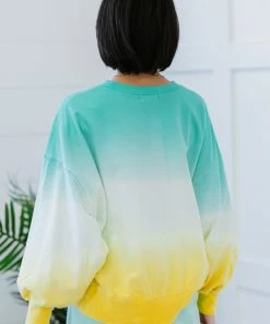 Trendsi Apparel Summer Breeze Ombre Cropped Sweatshirt