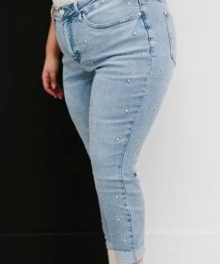 Trendsi Judy Blue All The Stars Embroidered Skinny Jeans Apparel 19 Trendsi Judy Blue All The Stars Embroidered Skinny Jeans Apparel