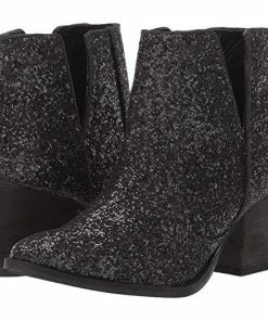 Apparel Not Rated Fiera Booties In Black 14 Apparel Not Rated Fiera Booties In Black