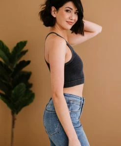 Trendsi Delmar Scoop Neck Cropped Cami