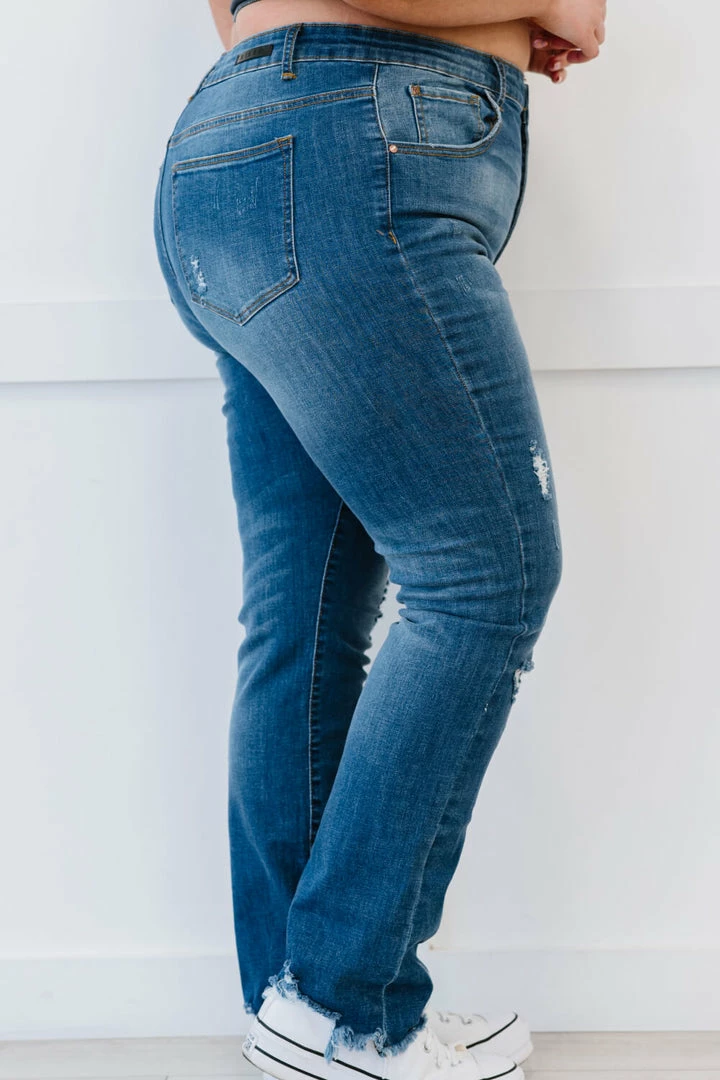 Trendsi Apparel RISEN Traveler High-Waisted Straight Jeans 10 Trendsi Apparel RISEN Traveler High-Waisted Straight Jeans