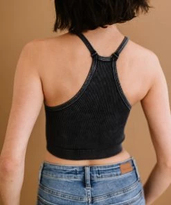 Trendsi Delmar Scoop Neck Cropped Cami