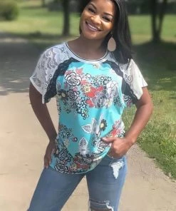 Boutique Simplified All Mixed Up Lace Tunic Top 16 Boutique Simplified All Mixed Up Lace Tunic Top