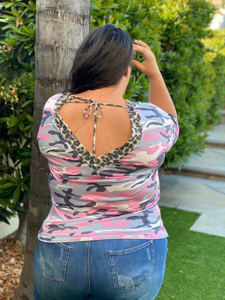 Boutique Simplified Running From You Short Sleeve Tee 4 Boutique Simplified Running From You Short Sleeve Tee