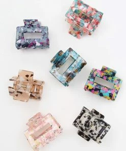 Hana Hosiery Square Claw Hair Clip Apparel