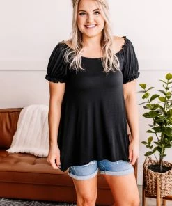 No Ship Drop Ship Apparel Bubble Up Short Sleeve Top In Black