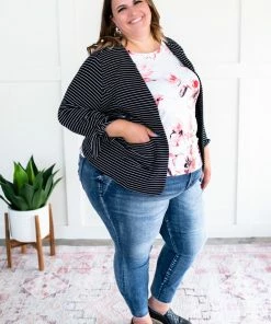 No Ship Drop Ship We're In Business Now Knit Blazer In Black & White 37 No Ship Drop Ship We're In Business Now Knit Blazer In Black & White