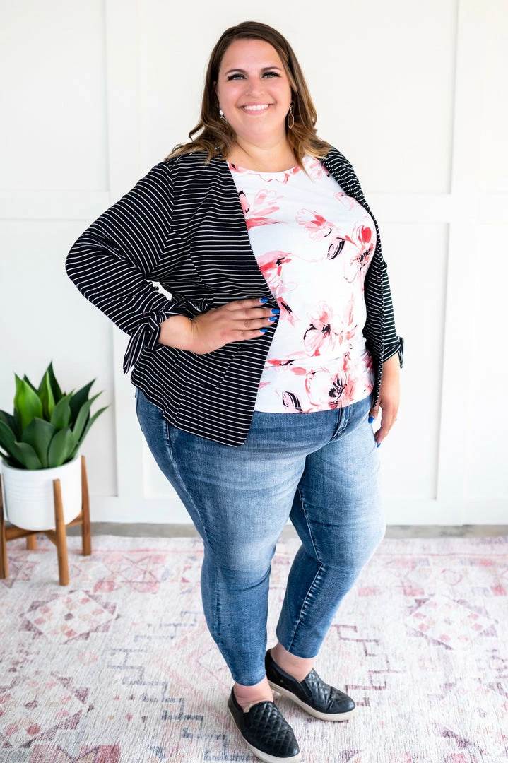 No Ship Drop Ship We're In Business Now Knit Blazer In Black & White 16 No Ship Drop Ship We're In Business Now Knit Blazer In Black & White