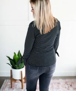 No Ship Drop Ship We're In Business Now Knit Blazer In Black & White 22 No Ship Drop Ship We're In Business Now Knit Blazer In Black & White