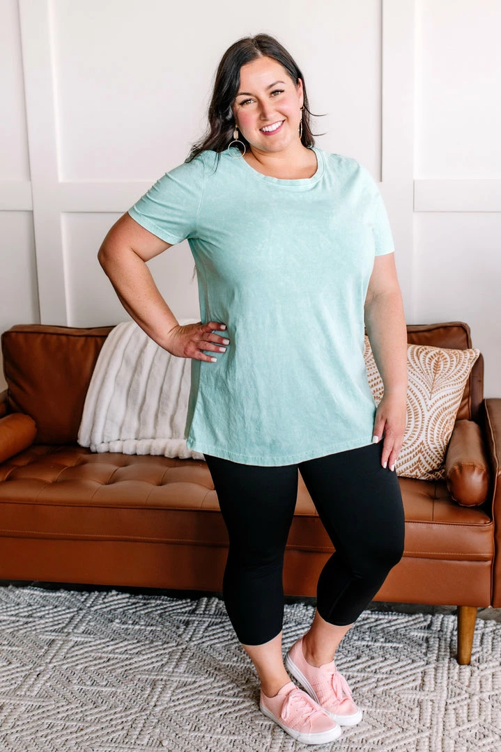 No Ship Drop Ship Apparel Cross One Over On You Black Capri Leggings 8 No Ship Drop Ship Apparel Cross One Over On You Black Capri Leggings