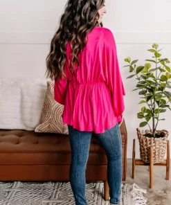 No Ship Drop Ship Apparel Flying First Class Top In Fuschia