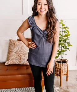 No Ship Drop Ship The Last Capri Leggings You'll Ever Need In Energetic Black (with Pockets!) Apparel 9 No Ship Drop Ship The Last Capri Leggings You'll Ever Need In Energetic Black (with Pockets!) Apparel