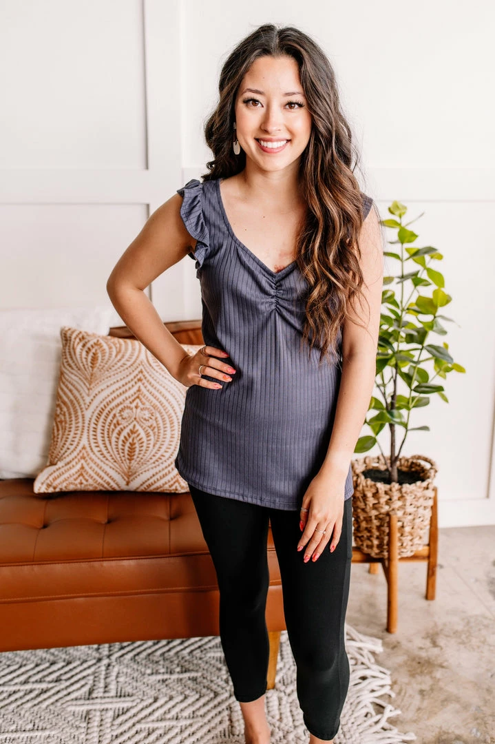 No Ship Drop Ship The Last Capri Leggings You'll Ever Need In Energetic Black (with Pockets!) Apparel 4 No Ship Drop Ship The Last Capri Leggings You'll Ever Need In Energetic Black (with Pockets!) Apparel