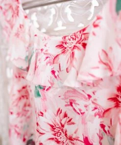 No Ship Drop Ship Apparel Paradise Found Sleeveless Top 33 No Ship Drop Ship Apparel Paradise Found Sleeveless Top