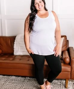 No Ship Drop Ship The Last Capri Leggings You'll Ever Need In Energetic Black (with Pockets!) Apparel 10 No Ship Drop Ship The Last Capri Leggings You'll Ever Need In Energetic Black (with Pockets!) Apparel