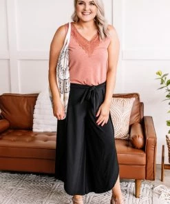 No Ship Drop Ship A Million Miles Crochet V Neck Sleeveless Top In Subdued Sienna