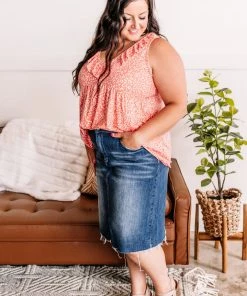 No Ship Drop Ship On The Prowl Ruffled Top In Coral