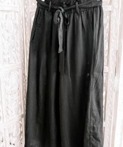 No Ship Drop Ship Worth The Wait Cropped Paperbag Pants In Black Apparel 23 No Ship Drop Ship Worth The Wait Cropped Paperbag Pants In Black Apparel