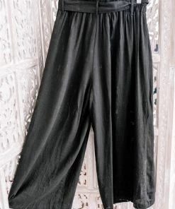 No Ship Drop Ship Worth The Wait Cropped Paperbag Pants In Black Apparel 24 No Ship Drop Ship Worth The Wait Cropped Paperbag Pants In Black Apparel