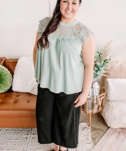 No Ship Drop Ship Lace You For It Top In Seafoam (GHG-S)