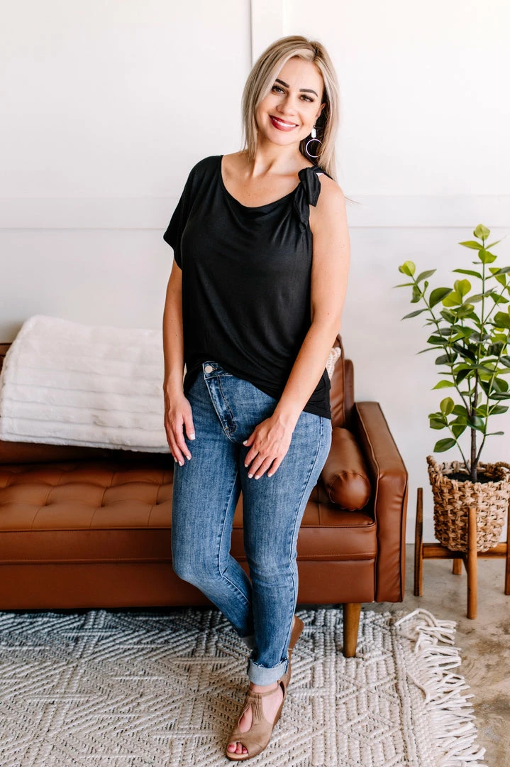 No Ship Drop Ship Brush It Off One Shoulder Tie Top In Jet Black M 8 No Ship Drop Ship Brush It Off One Shoulder Tie Top In Jet Black M