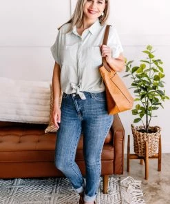 No Ship Drop Ship M Light As Air Button Down Top In Washed Sage