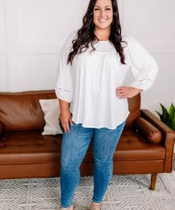 No Ship Drop Ship Looking Brilliant Top In Bright White 22 No Ship Drop Ship Looking Brilliant Top In Bright White