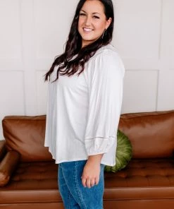 No Ship Drop Ship Looking Brilliant Top In Bright White 24 No Ship Drop Ship Looking Brilliant Top In Bright White