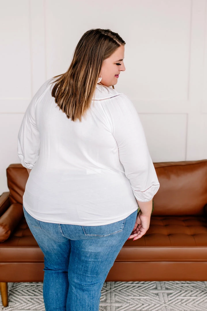 No Ship Drop Ship Looking Brilliant Top In Bright White 13 No Ship Drop Ship Looking Brilliant Top In Bright White