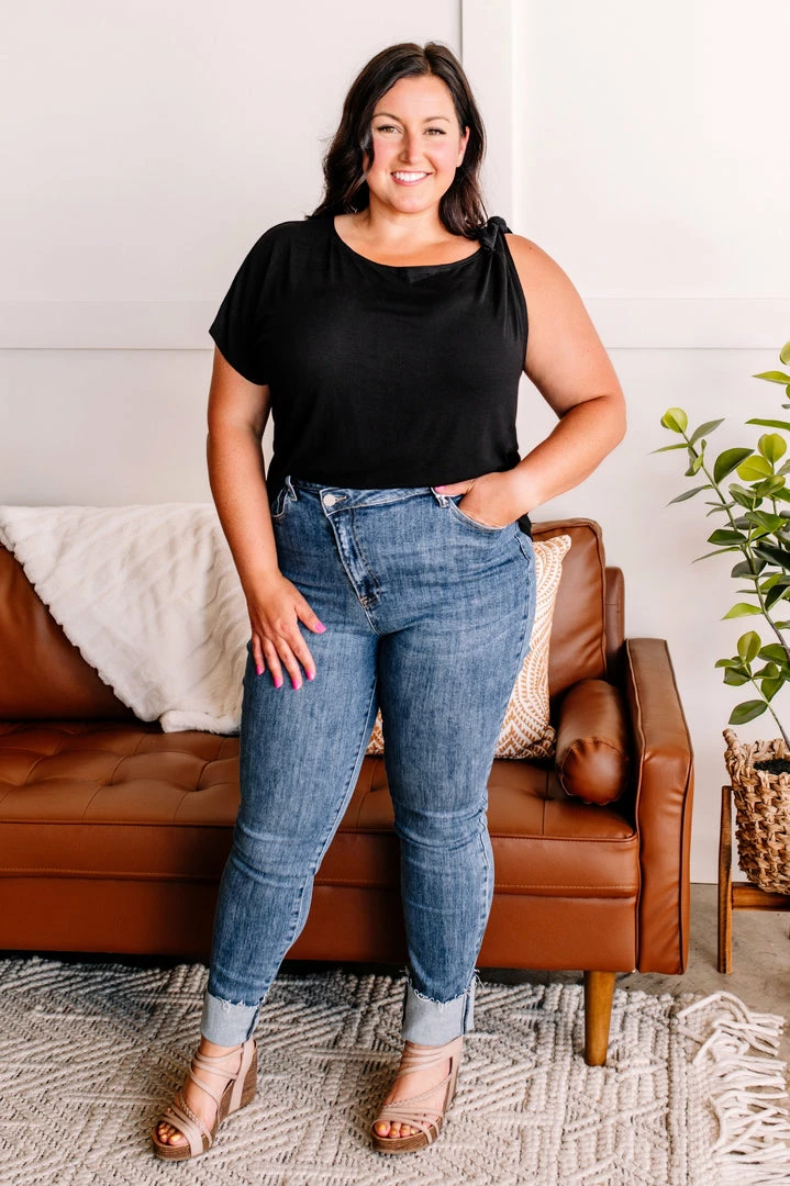 No Ship Drop Ship Brush It Off One Shoulder Tie Top In Jet Black M 9 No Ship Drop Ship Brush It Off One Shoulder Tie Top In Jet Black M