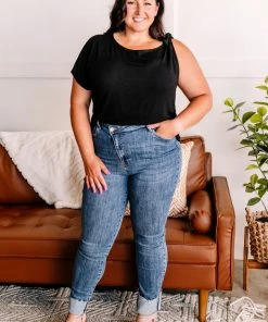 No Ship Drop Ship 1X Any Way You Slice It Cross Over High Rise Jeans By Risen