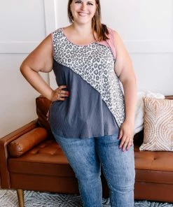 No Ship Drop Ship Uncaged Color Block Animal Print Sleeveless Top In Rose & Gray