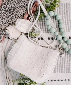 No Ship Drop Ship Carry Me Home Basket Crossbody Purse In Daisy White By Joy Susan Apparel