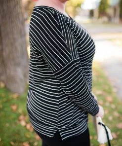 No Ship Drop Ship Skip The Line Top In Black