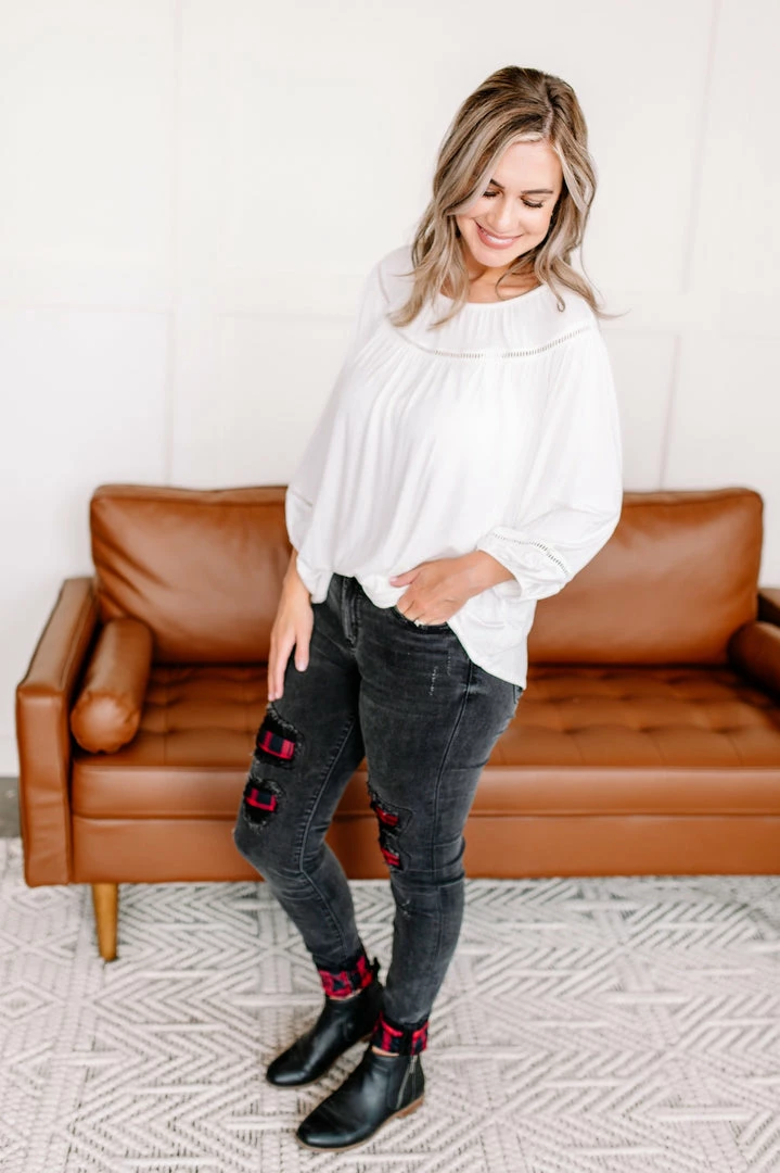 No Ship Drop Ship Looking Brilliant Top In Bright White 5 No Ship Drop Ship Looking Brilliant Top In Bright White