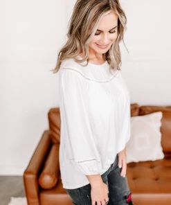 No Ship Drop Ship Looking Brilliant Top In Bright White 20 No Ship Drop Ship Looking Brilliant Top In Bright White