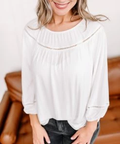 No Ship Drop Ship Looking Brilliant Top In Bright White 21 No Ship Drop Ship Looking Brilliant Top In Bright White