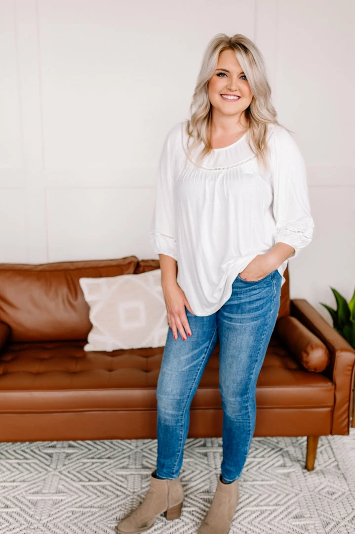 No Ship Drop Ship Looking Brilliant Top In Bright White 14 No Ship Drop Ship Looking Brilliant Top In Bright White