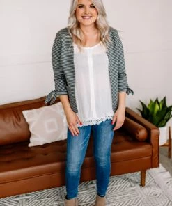 No Ship Drop Ship A Frill A Minute Sleeveless Top In True White