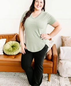 No Ship Drop Ship GHG- Shop Singles Grading On A Curve Top In Sage (GHG-S)