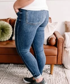 No Ship Drop Ship All Rise Classic Judy Blue Skinny Jeans 12 No Ship Drop Ship All Rise Classic Judy Blue Skinny Jeans