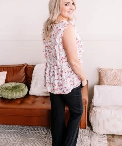 No Ship Drop Ship Everything I Could Dream Of Ivory Floral Blouse (GHG-S) 20 No Ship Drop Ship Everything I Could Dream Of Ivory Floral Blouse (GHG-S)