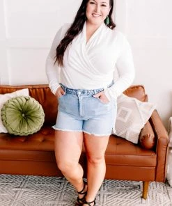 No Ship Drop Ship Twisted Sister Braided Waistband Judy Blue Jean Shorts (GHG-L)