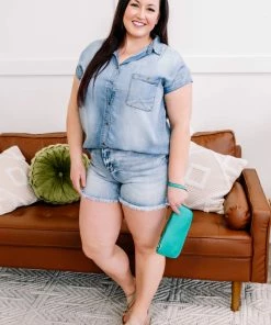 No Ship Drop Ship Don't Cut Me Off Mid Rise Judy Blue Shorts