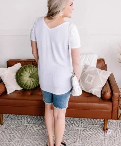 No Ship Drop Ship En Pointe V Neck Knit Top In White 29 No Ship Drop Ship En Pointe V Neck Knit Top In White