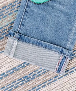 No Ship Drop Ship GHG- Shop Singles Inch By Inch Midrise Judy Blue Capri Jeans (GHG-16W) 29 No Ship Drop Ship GHG- Shop Singles Inch By Inch Midrise Judy Blue Capri Jeans (GHG-16W)