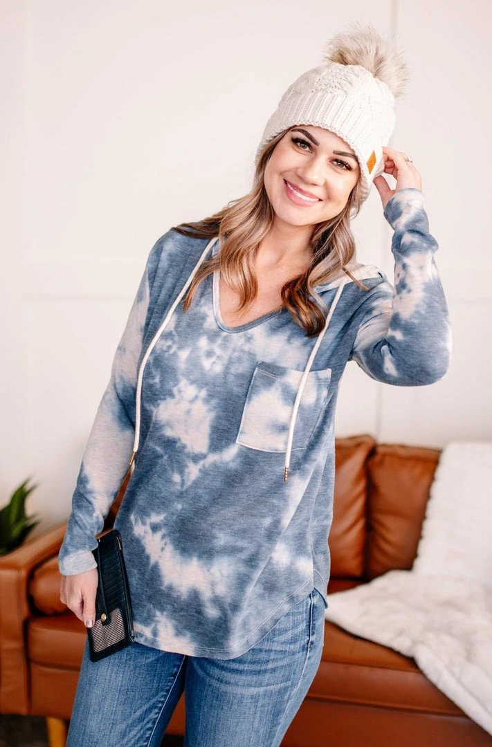 No Ship Drop Ship Nowhere To Hide Tie Dye Top In Vintage Blue (GHG- S, M) 1 No Ship Drop Ship Nowhere To Hide Tie Dye Top In Vintage Blue (GHG- S, M)