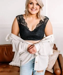 No Ship Drop Ship The Lace Effect Layering Bralette In Black (GHG-S)